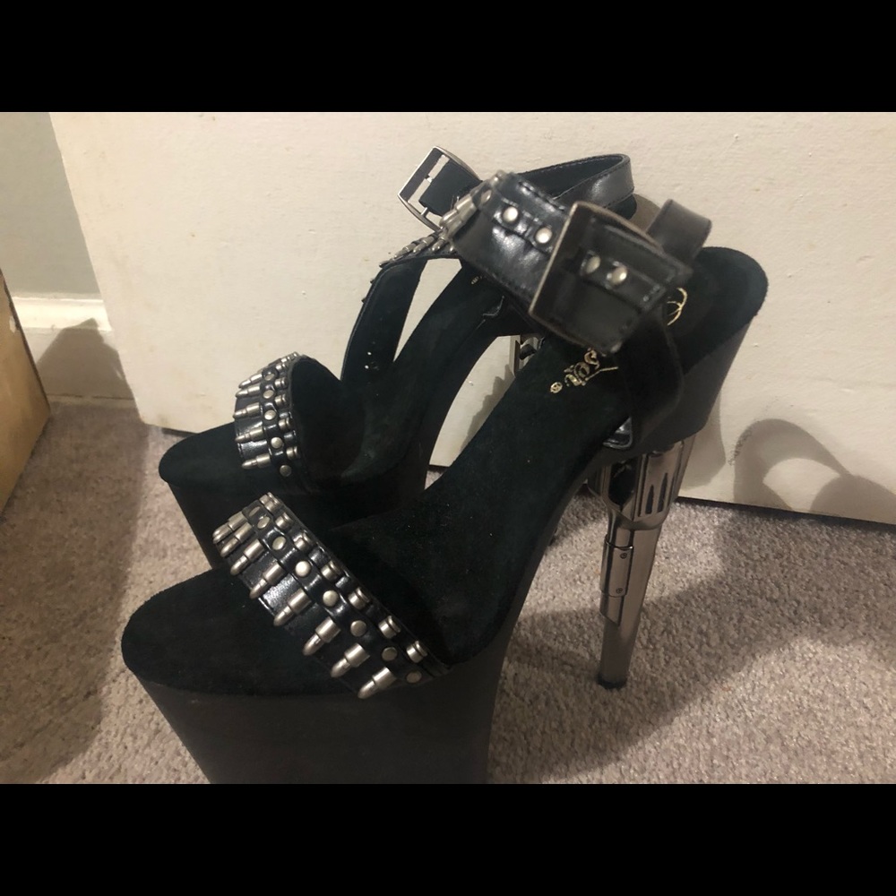 Sexy platform heels